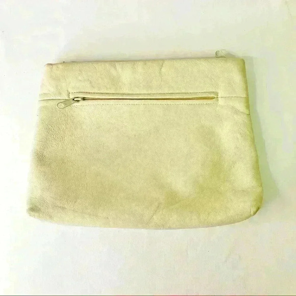 Vintage Bechamel White Leather Clutch Purse. - Picture 4 of 9